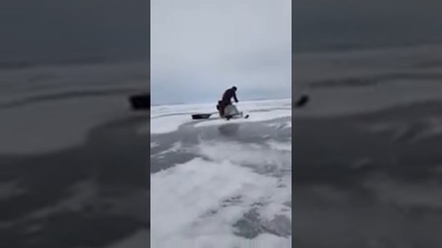 Самодельный снегоход.дрифт по голому льду. смотреть онлайн