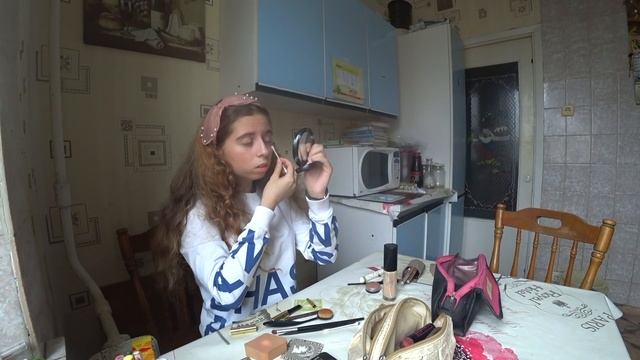 ПОВСЕДНЕВНЫЙ МАКИЯЖ / КРАШУ САМА СЕБЯ смотреть онлайн