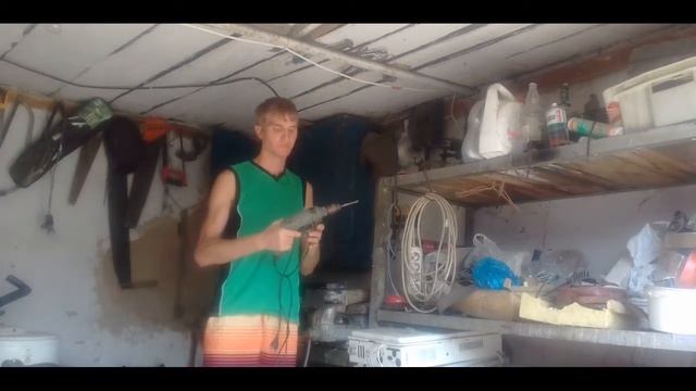 Почему горят дрели болгарки?/ Why burn drills Bulgarian? смотреть онлайн