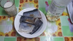 Питаюсь месяц на 4500 руб. День № 20. Капустный салат, сельдь с рисом