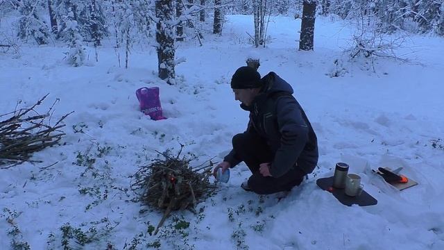 Поход выходного дня в лес через церковь и купель с часовней. смотреть онлайн