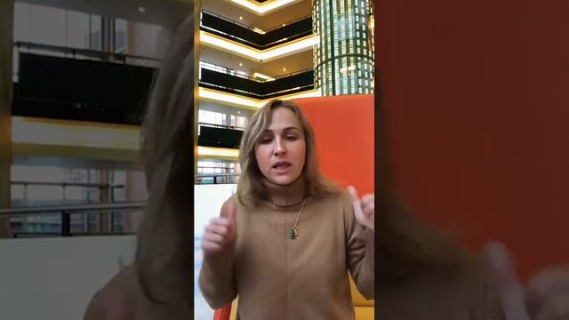 Почему переходим из 3D в 4D, а не в 5D - Светлана-Мария Карра смотреть онлайн
