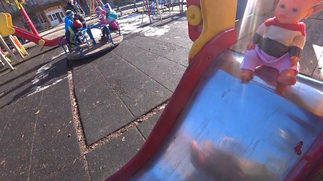 Прогулка с коляской, пьем детскикй кофе и играем на детской площадке :: outdoor playground смотреть онлайн