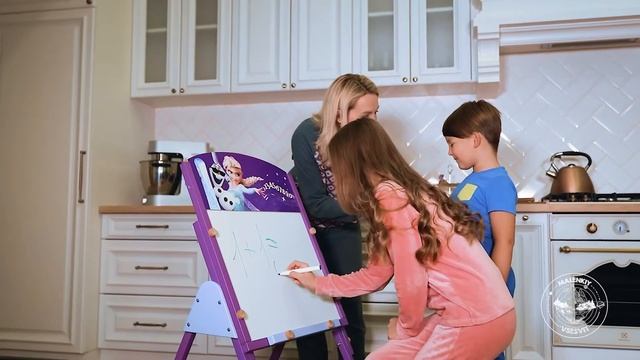 Маленький всесвiт. Реклама мольберта. GGPRODUCTION смотреть онлайн