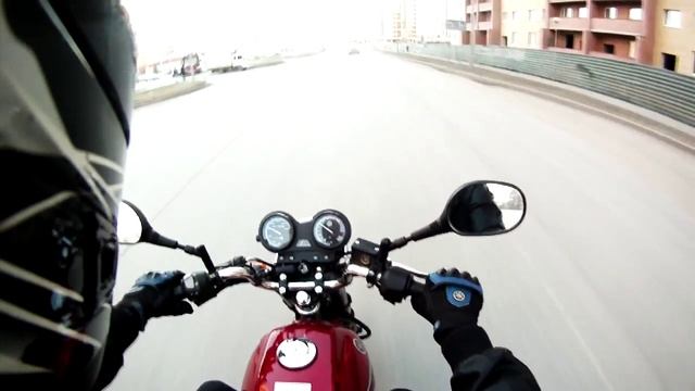 [Yamaha YBR 125][Зеркал у тебя нету, да?!]