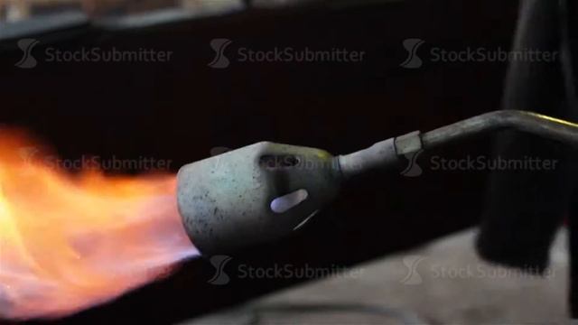 burning gas torch metal sparks and fire смотреть онлайн