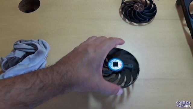 Como Desmontar e MONTAR Placa de Vídeo RX 6700 XT 12GB SAPPHIRE PULSE para limpar смотреть онлайн