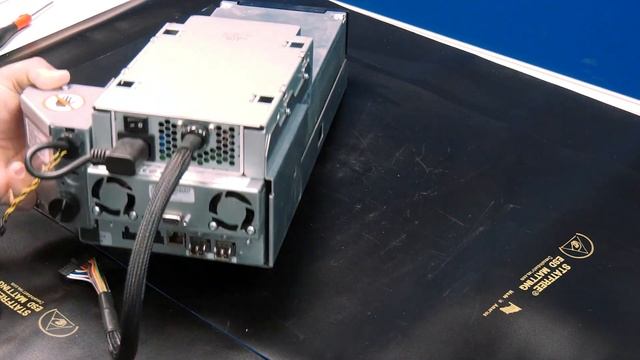 StorageTek T10000 Drive Replacement Video смотреть онлайн
