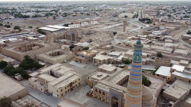 [4K] ХИВА, УЗБЕКИСТАН *Khiva, Uzbekistan* (DRONE DJI MINI 2) смотреть онлайн