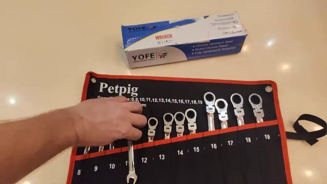 Универсальный набор ключей с храповым механизмом. смотреть онлайн