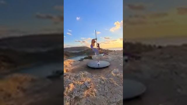 Orion_Sun_-_dirty_dancer___flying_outside_on_a_cliff_is_the_ смотреть онлайн