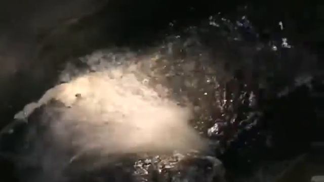 Уретек США  -- устранение большой протечки воды