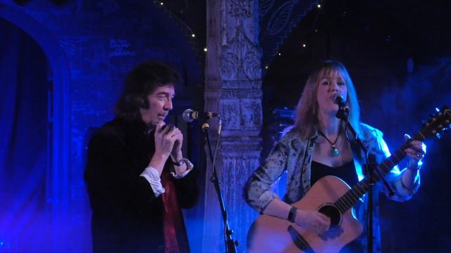 Steve Hackett Live at Trading Boundaries December 2019 Only Happy When It Rains смотреть онлайн