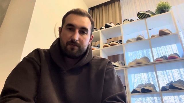 Как я начал продавать кроссовки в Сургуте ? Товарный бизнес !