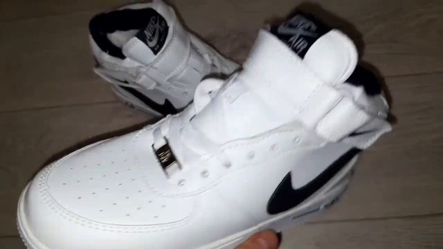 Nike Air Zoom Whiteout - Белые кроссовки смотреть онлайн