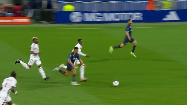 ?? ????????? avec Jérôme Brisard (arbitre de OL-OM) смотреть онлайн