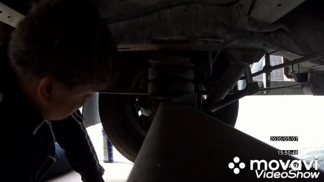 Начало ремонта пневмоподушек Renaul Master3