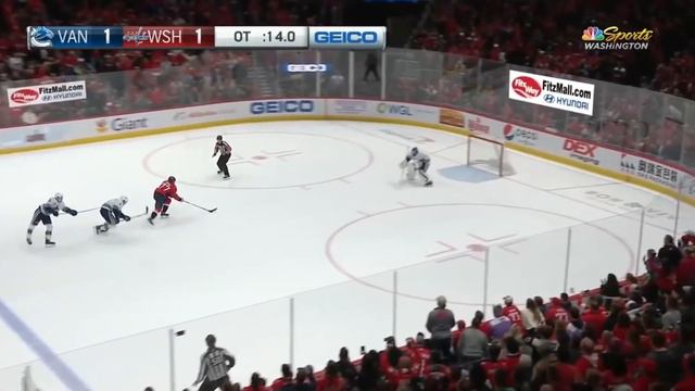 Quinn Hughes' Highlights 2019-2022 смотреть онлайн