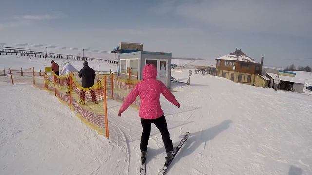 Катание на лыжах. Солнечная долина. Часть 1 смотреть онлайн