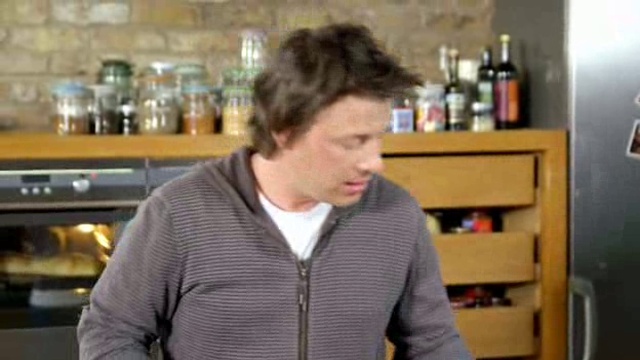 Обеды за 30 минут от Джейми Оливера — 28 серия