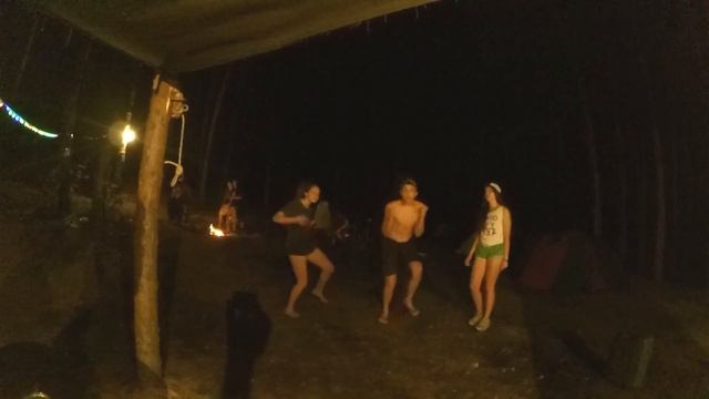 Отдых на палатках. Первый день.Элегантные танцы. TWERK от полосатого. #VTS смотреть онлайн