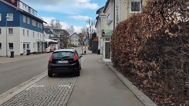 ГЕРМАНИЯ/ Интересные дома небольшого города в Баварии/ Прогулка и тишина в городе/ Цены на пиццу смотреть онлайн