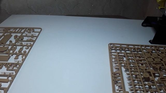 Обзор модели Звезда 3674 1/35 Немецкий танк Pz IV Ausf. G смотреть онлайн