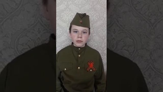 "Товарищ" К. Симонов. Читает Андрей Гуров смотреть онлайн