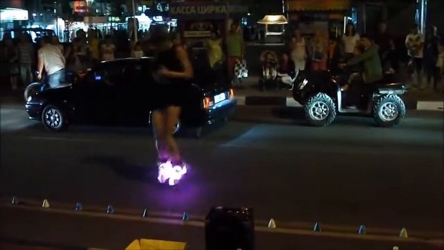 Девушка на роликах Анапа 2016 смотреть онлайн