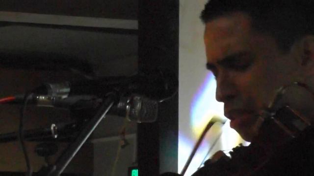 BULAT Gafarov | One-man Band Solo Performance ✪ Булат Гафаров | Перформанс 