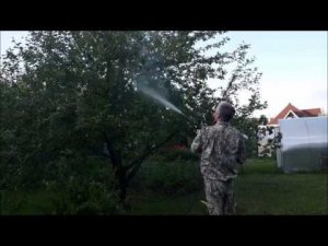 Опрыскивание плодовых деревьев Керхером. Защита от тли и белокрылки. Это уже не тяжкий труд