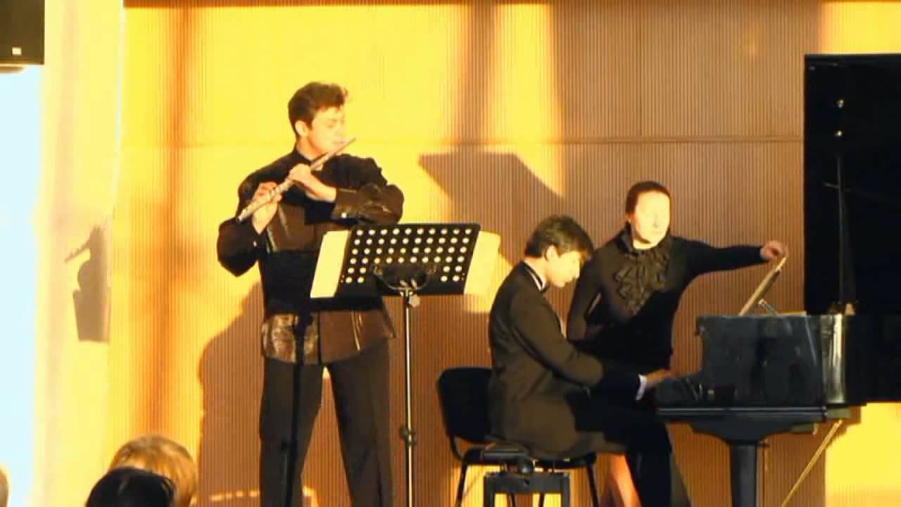 С. Прокофьев — Соната для флейты и фортепиано. Д. Филатов и К. Шамрай смотреть онлайн