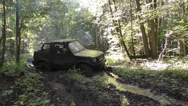 Pajero на Maxxis Trepador смотреть онлайн