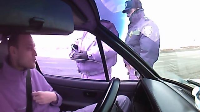 Юмор, кабриолет и пенопластовые гос. номера смотреть онлайн
