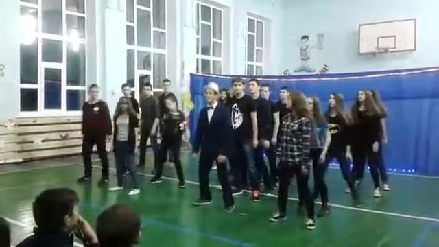 10 класс, осенний бал #СУДНАЯНОЧЬ смотреть онлайн