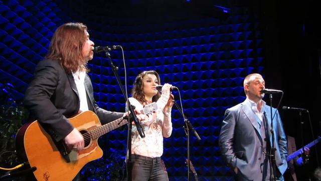 Too Far Gone, Russell Crowe, Alan Doyle, Samantha Barks, Carl Falk, NYC Indoor Garden Party 2 смотреть онлайн