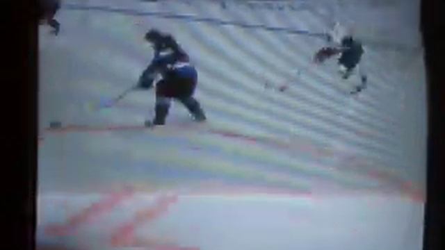 B. Red one-timer goal from J. Sahota смотреть онлайн