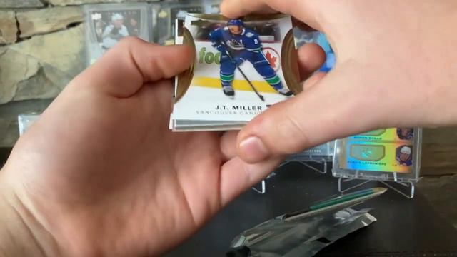 LOADED PRODUCT!!! Opening a Box of 2022-23 Upper Deck Trilogy Hockey смотреть онлайн