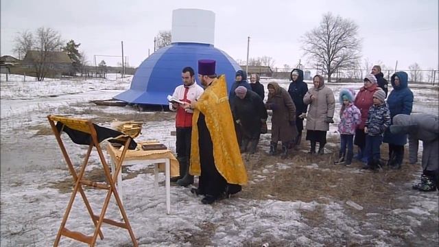 Освящение Креста и Купалов при монтаже Церкви в селе Невежкино смотреть онлайн