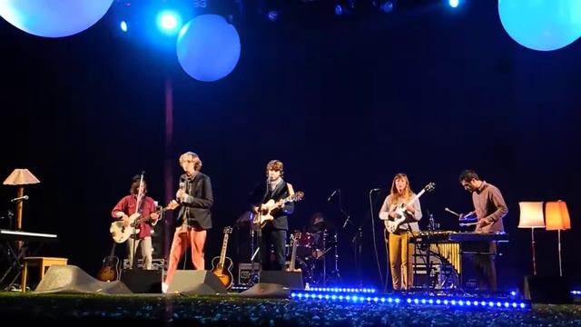 Kings Of Convenience - I'd Rather Dance With You [live In Moscow]