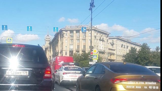 Поездка в Санкт-Петербург,фонтаны, развоз заказов. Дома:чистим зубы, рассказываем стихи, печем блин смотреть онлайн