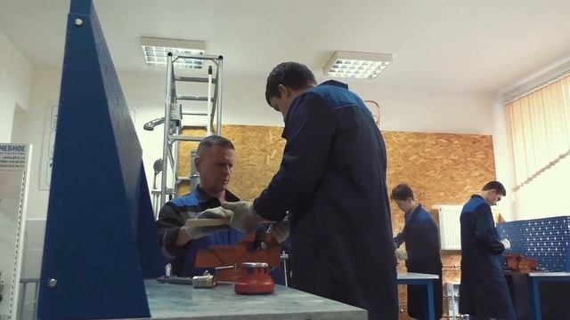 Фильм о колледже (1) смотреть онлайн