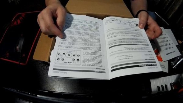 Unboxing Звуковой карты M-Audio M-Track 2X2