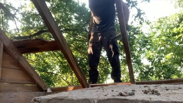 Tiny Cabin on Shipping Container--Start to Finish Solo Build смотреть онлайн