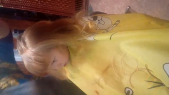 28 ноября 2017 подстригаем челку