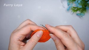 ?Вырывают КРАСОТУ из рук! Спящая лисичка крючком амигуруми . Часть 2