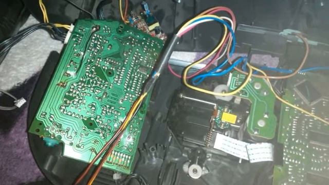 Переделка касcетной магнитолы под MP3, Bluetooth своими руками смотреть онлайн