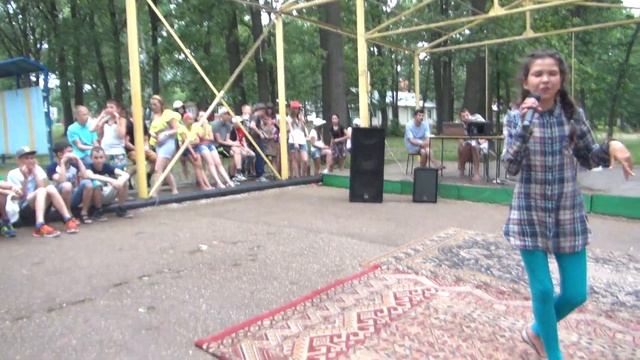 Шоу талантов. А мне бы петь и танцевать. Лагерь "Орлёнок" смотреть онлайн