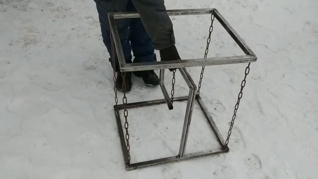 Левитирующий столик на цепях. смотреть онлайн