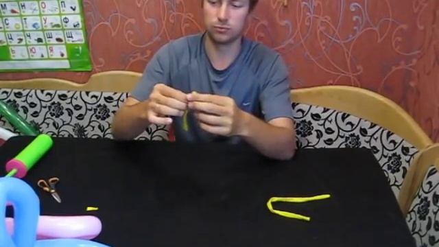 Цветок из воздушных шаров с тычинками (Flower of balloons with stamens) смотреть онлайн